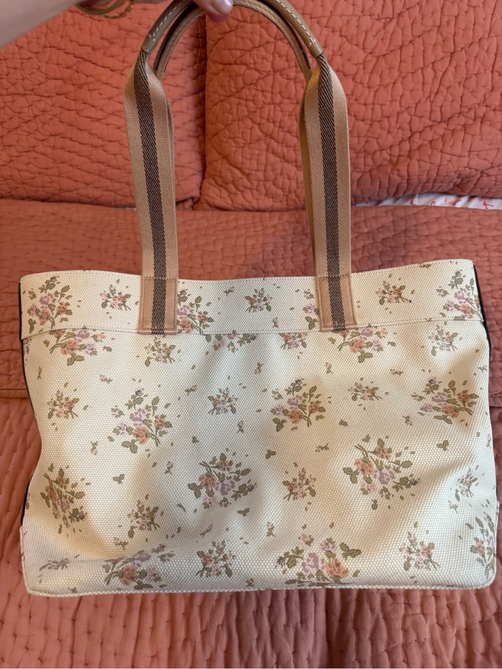 Limited Edition Disney X Coach Tote Bag With Rose Bouquet Print And Dumbo 91119 - Picture 5 of 7